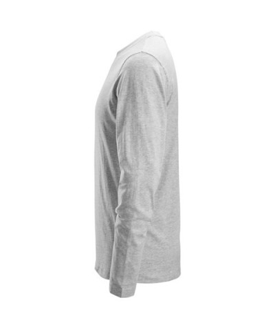 Long-sleeved T-shirt
