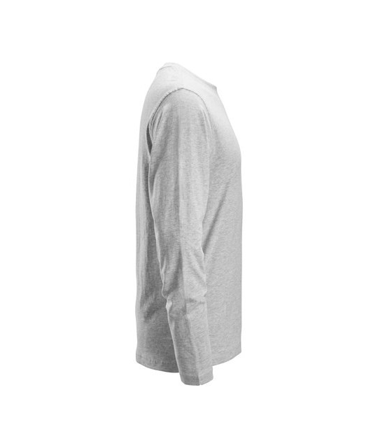 Long-sleeved T-shirt
