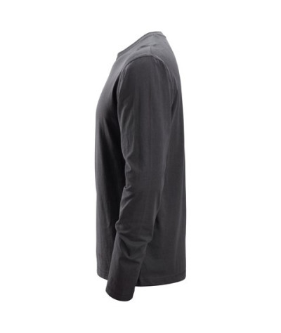Long-sleeved T-shirt