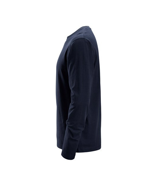Long-sleeved T-shirt