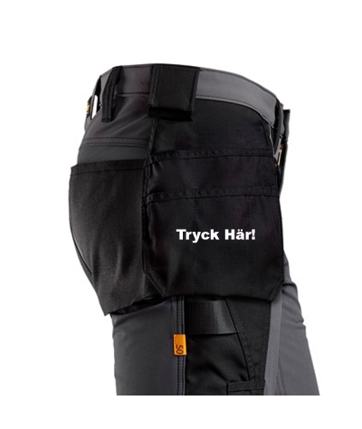Litet Tryck på Höger Ficka fram, max 6 x 10 cm | ADT Tryck
