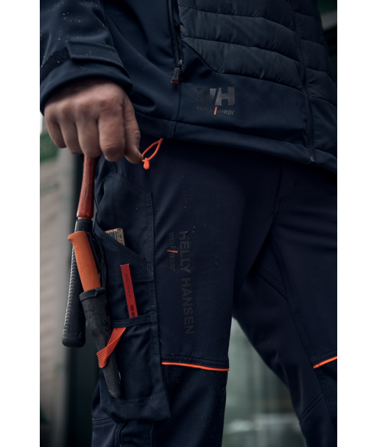 Helly Hansen Workwear Chelsea Evolution 2.0 HH Connect™ trousers
