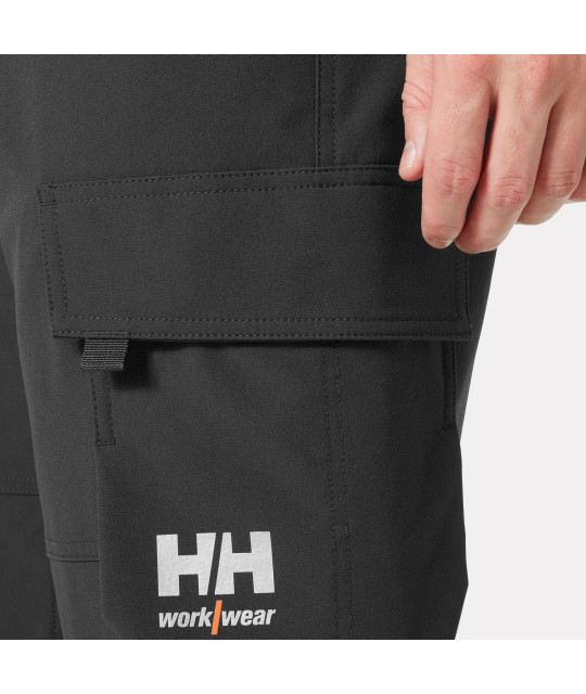 Helly Hansen Workwear Alna 4X Varsel Cargo Trousers at 1