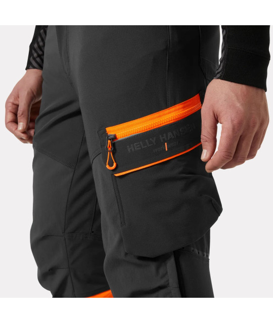 Helly Hansen Workwear ICU BRZ Varsel Cargo Trousers at 1