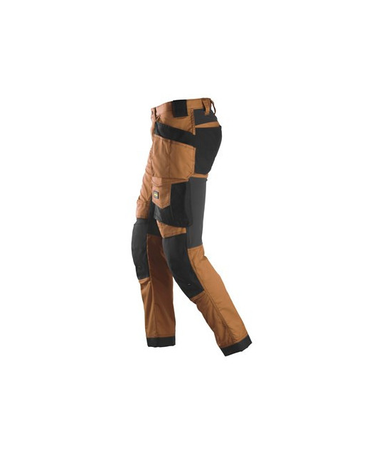 Stretch pants with holster pockets