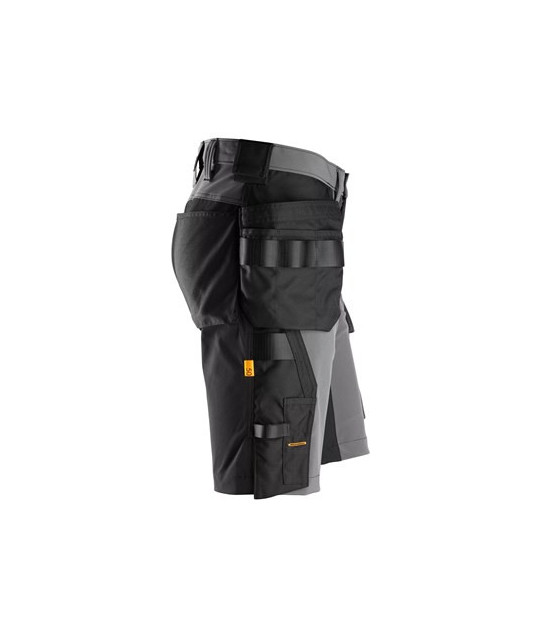 4-way stretch shorts with holster pockets