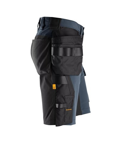 4-way stretch shorts with holster pockets