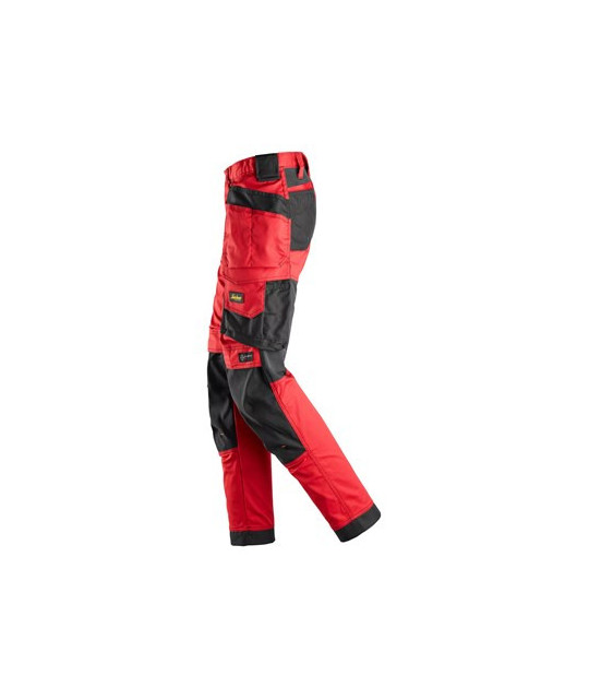 Women's stretch pants with holster pockets