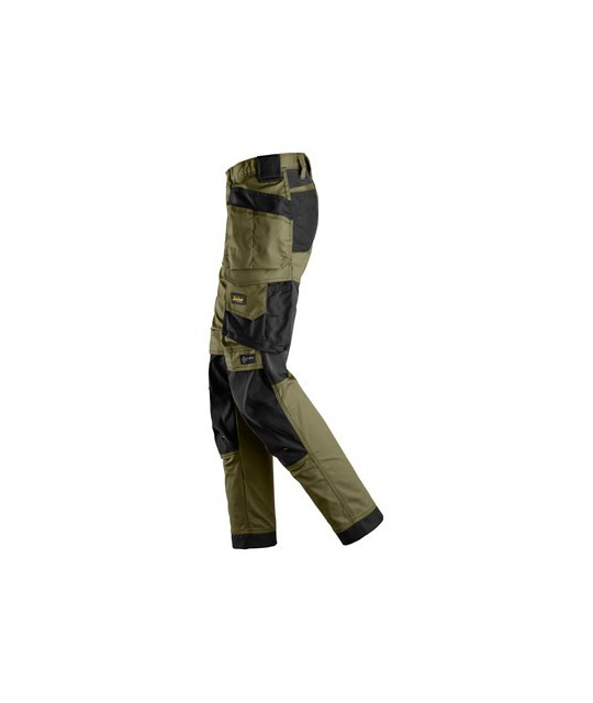 Women's stretch pants with holster pockets