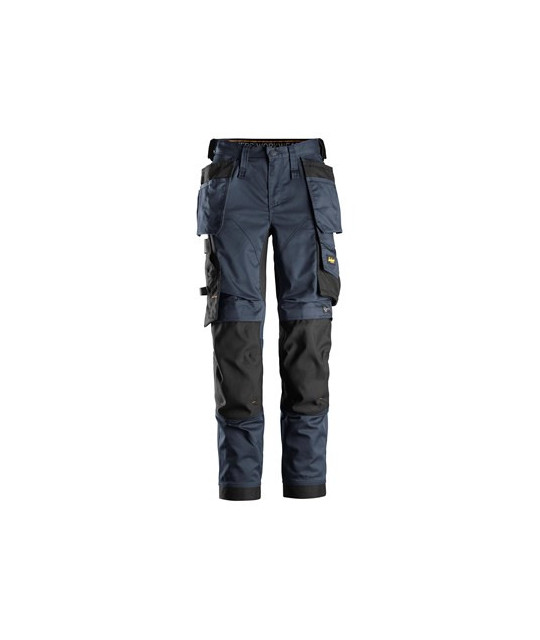 Women's stretch pants with holster pockets